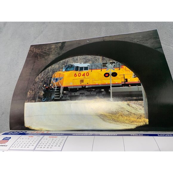 Union Pacific 2006 Train Calendar With Scenic Railroad Photography - Picture 4 of 9